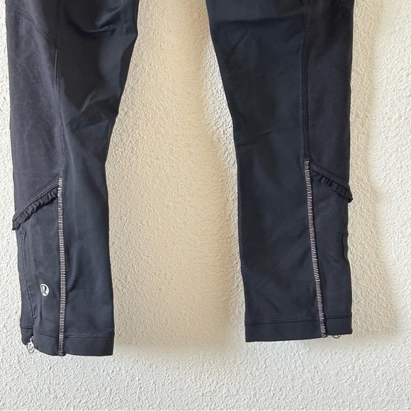 Lululemon Women’s Leggings 6 Black Cropped Pullon Stretchy Gym Workout Lounge - Picture 7 of 13